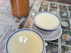 -周大娘牛乳(旧寨古村总店)