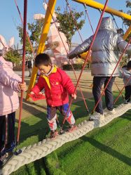 -季高兔窝窝亲子园(上海薰衣草公园店)