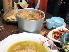 -有红鸡毛店·川菜(建设路店)