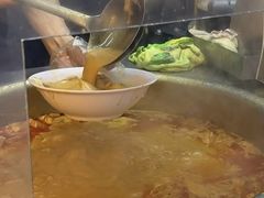 -亚王咖喱鸡米粉面