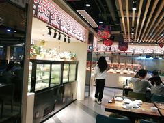 大堂-蒙肥羊·酸汤潮牛·鲜牛肉火锅烤肉自助(岗顶店)