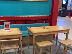 -塔斯汀中国汉堡(徐汇汇京广场店)