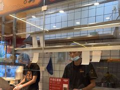 -余百年·现烧烧腊(布吉金利店)