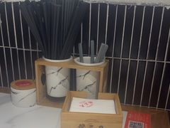 -馋三尺蟹粉小笼(人民广场店)