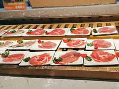 -山焱·炭火自助烤肉(周浦万达店)