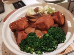 日式花菇豆腐煲-T館·花园艺术餐厅