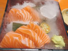 三文鱼刺身-有喜屋·烧鸟·居酒屋(三钢里店)