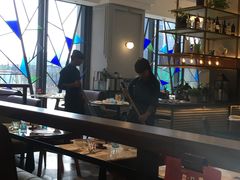 -港丽餐厅(高德置地店)