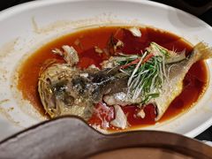 -忆江南·临江鱼馆