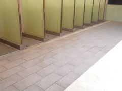 -三兴风采温泉养生(五四北秀山店)