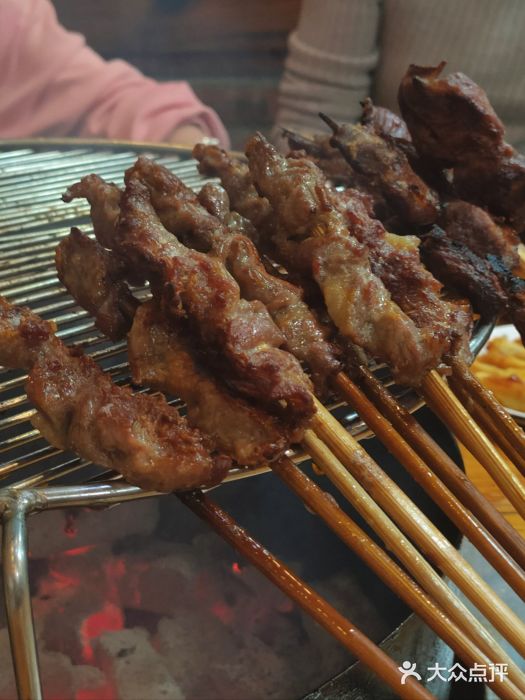 源味居手把签烧烤(长春一店)图片