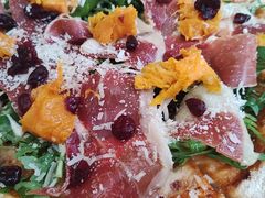 -玛格萝妮比萨屋(四平店)