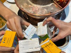 -全家便利店(莲花池东路店)