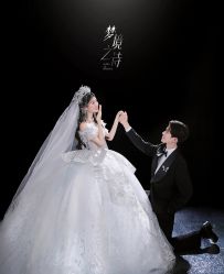 -雅云婚纱摄影工作室旗舰店