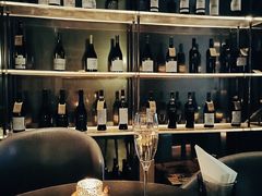-wineapp葡萄酒餐吧(外滩金融中心店)