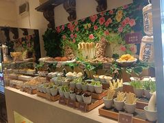 -雍和会海鲜姿造自助(湖东路店)