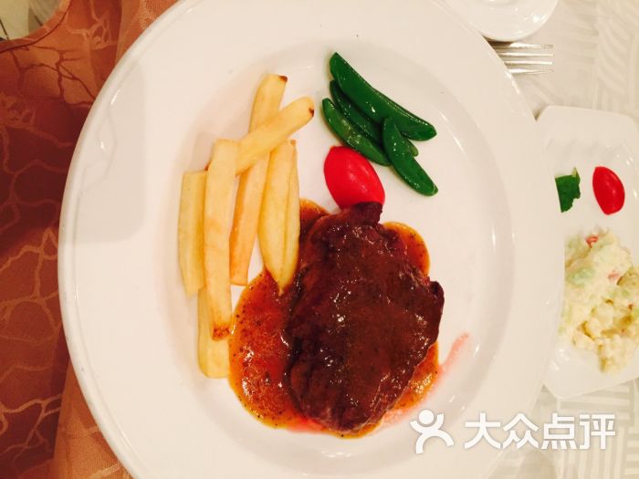 上海红房子西菜馆淮海店