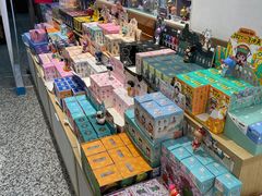 -新华书店(新街口旗舰店)
