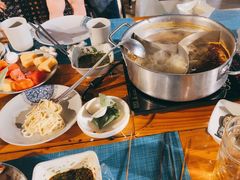 -渔家火锅·海鲜自助餐·演艺(亚龙湾天域酒店)