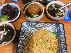 -囿面传统制面馆(中央路店)