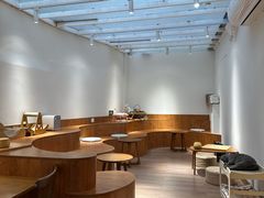 -有猫主题·治愈系猫咖(曾厝垵店)