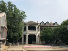-清风小镇闯关东影视基地