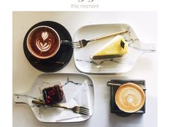 -UNI UNI(环亚凯瑟琳店)