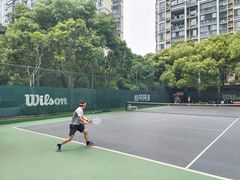 -快网网球俱乐部(徐汇爱建园店)