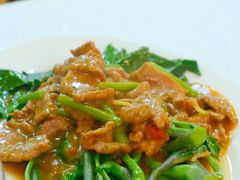 芥兰沙茶牛肉-廣味潮鲜·一品潮滋味(五道口店)