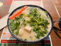 -肥汁米蘭香港米线(宁波路总店)