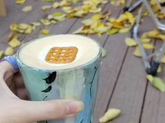 -HUGS coffee(东区店)