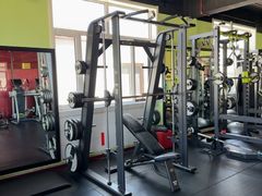 -英特健身俱乐部