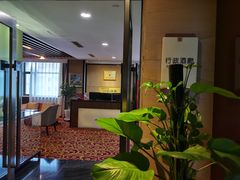 -东北大厦酒店(沈阳北站青年大街店)