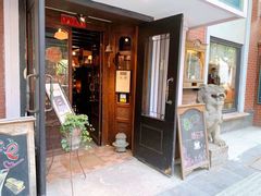 门面-古董花园(思南路42弄小区店)