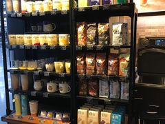零售区-星巴克(天津站区第二店)