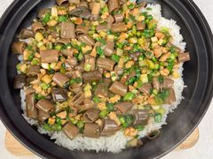 -品海楼·大连海胆锅贴馆(东港店)