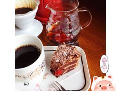 黑森林蛋糕（切块）配手冲咖啡-MAKY米旗(理工大学店)