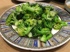 西兰花-大巴扎的姑娘(荣盛时代广场店)