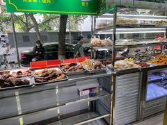 面包甜点陈列柜-护国寺小吃(和平西街店)