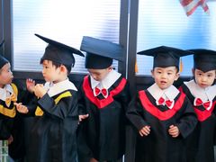 -MuaKids Garden