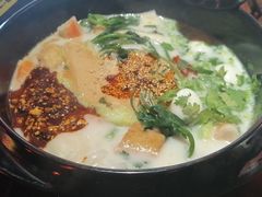 -刁四藤椒麻辣烫(武夷山路店)