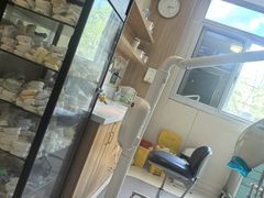 -上海仁爱医院口腔科 · 种植