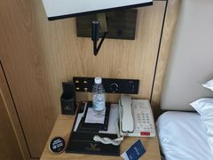 -维也纳国际酒店·重庆交通大学六公里轻轨站店