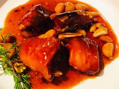 烧野生鮰鱼-上海老站(徐家汇店)