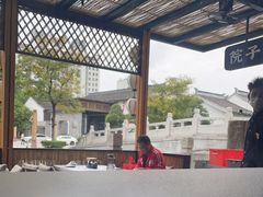 -吴越荣记苏州菜·松鼠桂鱼100%活鱼现做(斜塘老街店)