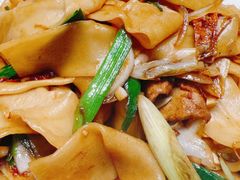 -小河公主秘制烤羊腿(小绿谷店)
