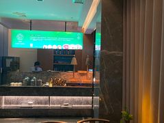 -新盈光·云会所(百丈东路店)