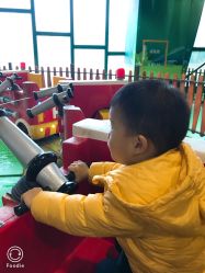 -维佳童话镇演出现场(徐东店)