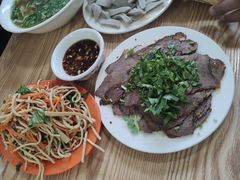 -清真·白家牛肉罩火烧老店(育才街店)