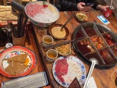 -周小明火锅(黑金冠社区店)